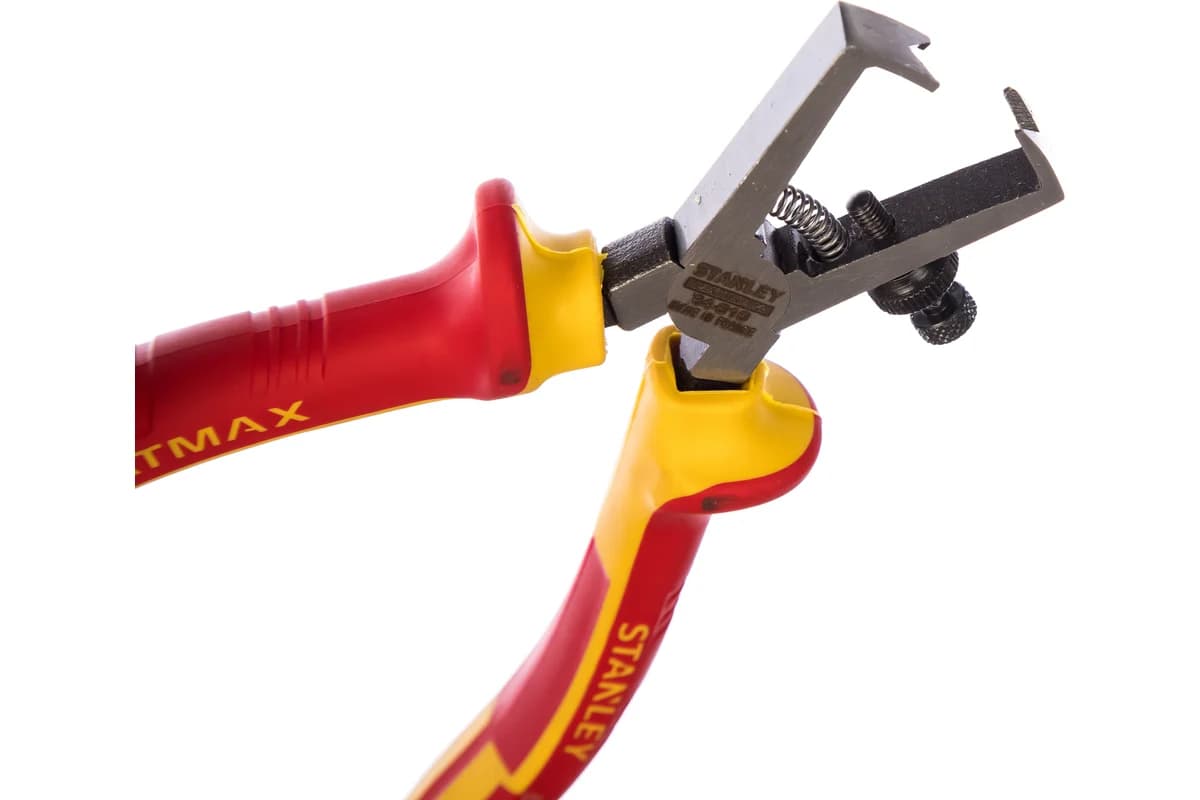 Кусачки электрика "MAXSTEEL VDE" для зачистки проводов 160мм/1000В Stanley 0-84-010