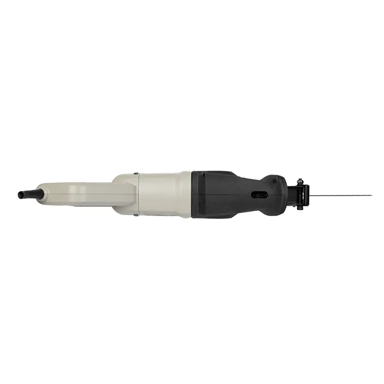 Пила сабельная CROWN CT15258