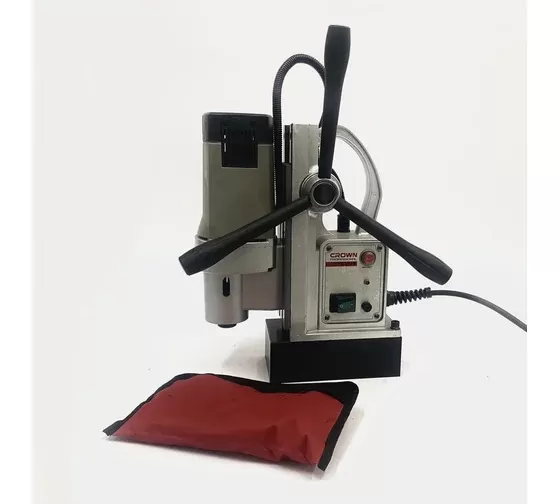 Магнитный сверлильный станок CROWN CT32030