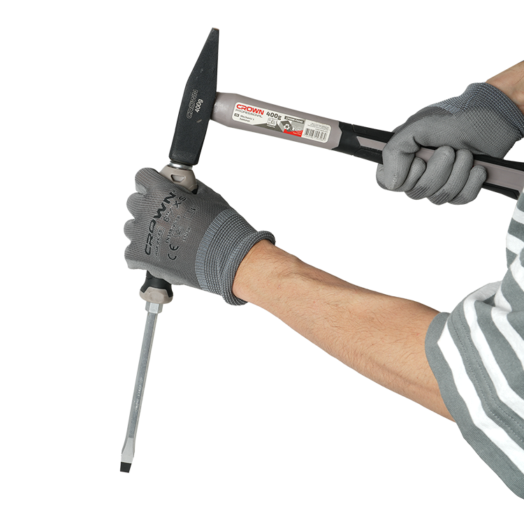 Отвертка шлицевая 5х100мм  CROWN CPHDG-AS0510