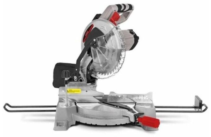 Торцовочная циркулярная пила CROWN CT15262